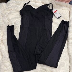 Nike Yoga Lux Dri-Fit Jumpsuit - Large Tight Fit BNWT